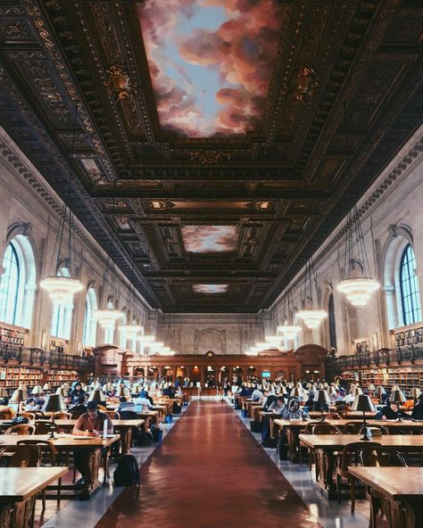 Historical Places In India, Law School Aesthetic, Bumi Series, New York Trip Planning, Most Beautiful Libraries, New York Library, School Collage, Beautiful Libraries, Architecture Renovation