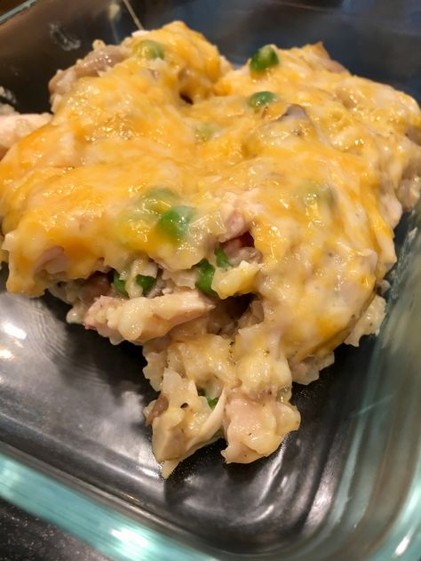 Popper Chicken Casserole, Popper Chicken, Turkey Casserole, Low Carb Casseroles, Leftover Turkey Recipes, Low Carb Diets, Leftover Turkey, Leftovers Recipes, Low Carb Dinner