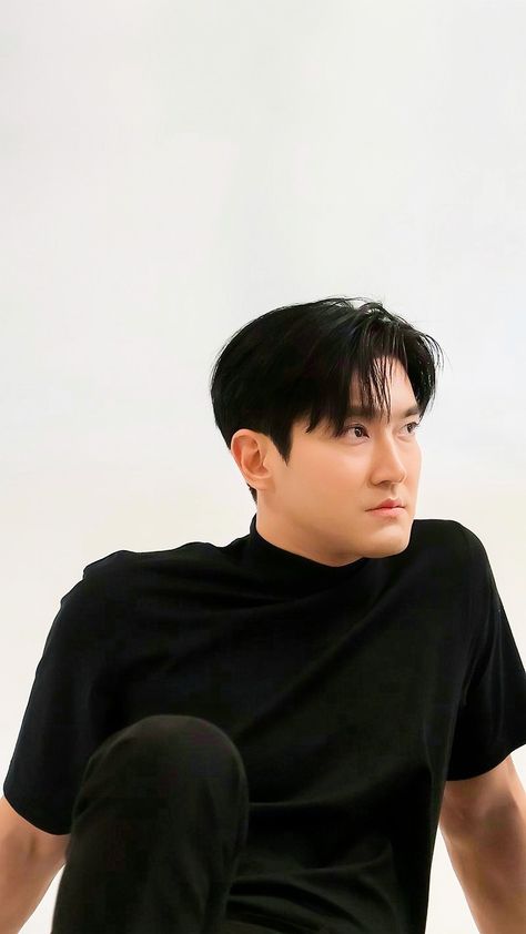 Korean Oppa, Siwon Choi, Super Junior Members, Choi Siwon, Form Voltron, Actor Model, Korean Men, Super Junior, Singer Songwriter