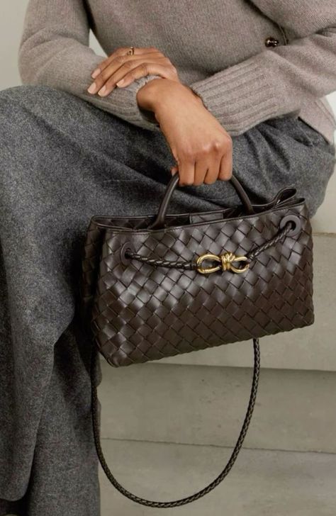 Bottega Veneta Bag Tote, Bottega Veneta Andiamo, Bottega Bag, Bottega Veneta Bag, My Style Bags, Luxury Bags Collection, Bag Obsession, Hot Bags, Bow Bag