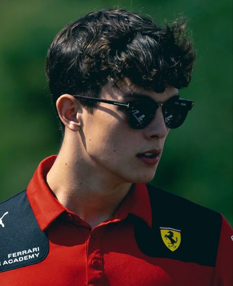 Oliver Bearman, Ollie Bearman, Bear Man, Bear Bear, Regina George, Corte De Cabelo Masculino, The Perfect Guy, F1 Drivers, Future Boyfriend