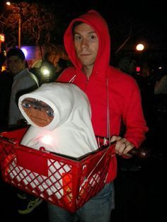 et Et Costume Diy, Easy Halloween Costumes Men, Et Halloween Costume, Halloween Costume Awards, Fancy Dress Ideas, Holloween Costume, Homemade Halloween, Halloween Costumes Makeup, Fantasias Halloween