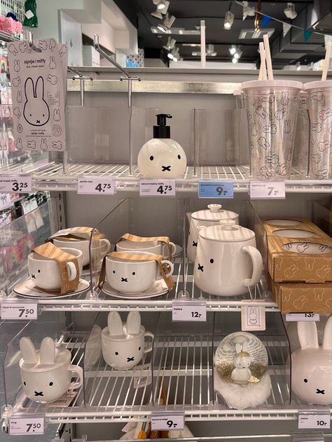 Miffy Home Decor, Miffy Room Decor, Miffy Decoration, Miffy Decor, Miffy Items, Miffy Room, Miffy Stuff, Miffy Cute, Miffy Aesthetic