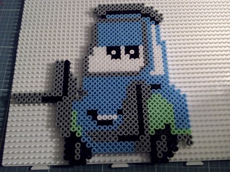 Diy Cars, Hama Disney, Beads Perler, Cars Disney, Cars Birthday Party Disney, Disney Cross Stitch Patterns, Hama Beads Design, Hama Beads Patterns, Diy Perler Beads