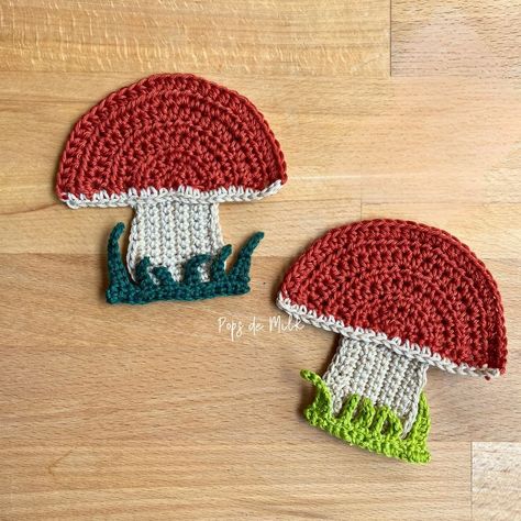 Crochet Mushroom Apliques, Crochet Small Mushroom Applique, Flat Crochet Mushroom, Aplique Mushroom Crochet, Mushroom Crochet Applique, Crochet Mushroom Applique Pattern Free, Crochet Mushroom Coaster, Crochet Mushroom Applique, Mushrooms Crochet