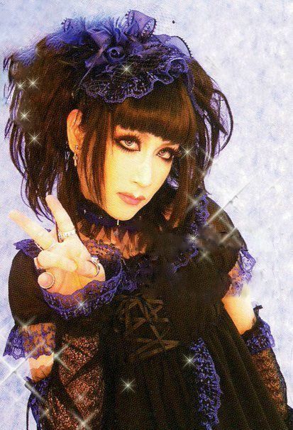 Mana. Visual Kei Fashion, Kei Visual, Hilarious Pictures, Not Funny, Stage Set, Aesthetic People, J Fashion, Christmas Hat, Who Said