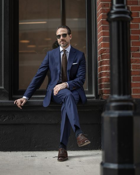 Today on the He Spoke Style website, I’m helping to answer the question of why one might choose a royal blue suit. Learn a little about my personal story — it was my first custom suit — below and click the link in bio for the full article. It was at the very end of 2012 when I decided that I was finally going to make the commitment to dressing well and building a classic and versatile menswear wardrobe. I’d just finished reading Walter Isaacson’s biography of Steve Jobs and became sort of f... Suit Combinations Men, Navy Suit Style, Blue Suit Outfit, Mens Navy Suit, He Spoke Style, Personal Stamp, Suit Combinations, Royal Blue Suit, Dressing Well