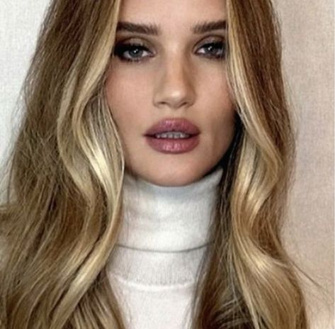 Wheat Blonde Hair, Wheat Blonde, Hair Shade, Celebrity Hairstylist, Honey Wheat, Caramel Blonde, Blonde Tones, Latest Hair, Glamour Beauty