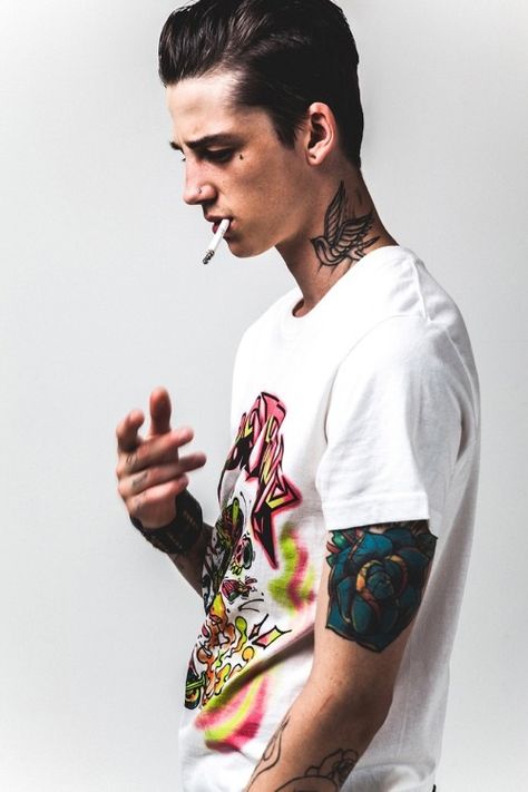 ash stymest Teardrop Tattoo, Ash Stymest, Body Picture, Celebrity Dads, Tattoo Models, Neck Tattoo, Male Models, Tattoos For Guys, Ash