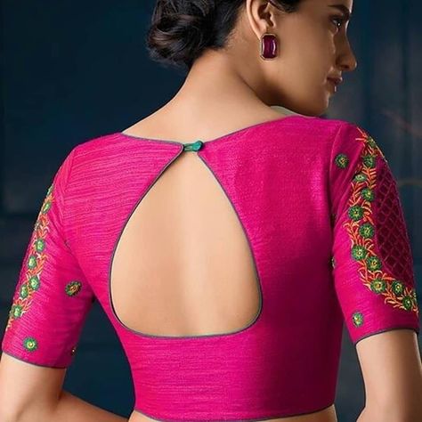 Girlish Blouse Designs, Designer Blouse Patterns Unique, Katori Blouse, Front Blouse Designs, Princess Cut Blouse Design, Saree Simple, Velvet Blouse Design, Simple Blouses, Chaniya Choli Designs