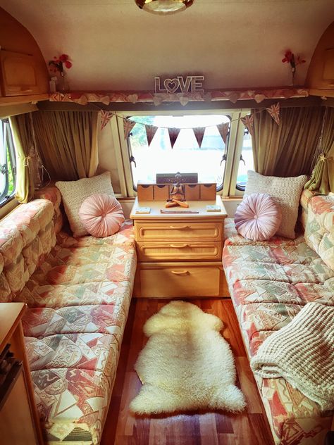 Boho Caravan, Boho Van, Folding Caravan, Camper Lifestyle, Girly House, Home Layout, Caravan Home, Tufted Furniture, Caravan Makeover