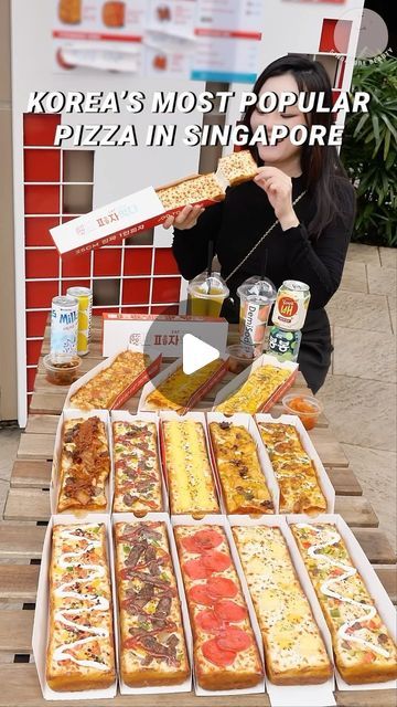 Convenience Food Recipes, Special Pizza Ideas, Fried Chicken Pizza, Street Food Business Ideas, Korean Pizza Recipe, Unique Pizza Ideas, Unique Food Ideas, Rectangle Pizza, Pizza Unique