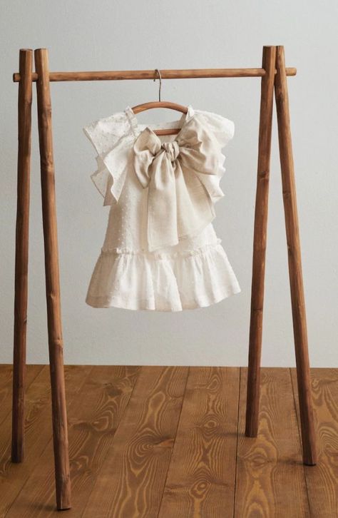 Baby Boutique Display, Wooden Clothes Rack, Kids Social Media, Baby Corner, Easy Photography Ideas, Backdrop Design, Clothing Photography, Sustainable Fashion Brands, Candles Crafts