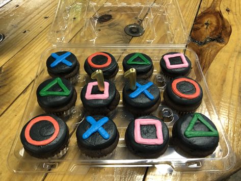 #playstation #birthday #cupcakes Ps5 Birthday Theme, Playstation Party Theme, Ps5 Birthday Party Ideas, Playstation Birthday Party, Ps5 Cupcakes, Playstation Theme Birthday Party, Playstation Cupcake Ideas, Gaming Cupcakes For Boys, Playstation Party Ideas