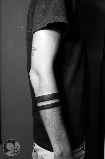 arm tattoo Strip Tattoo, Spring Tattoo, Personalized Tattoos, Bracelet Tattoos, Masculine Tattoos, Line Tattoo Ideas, Bracelet Tattoo, Forearm Band Tattoos, Single Line Tattoo