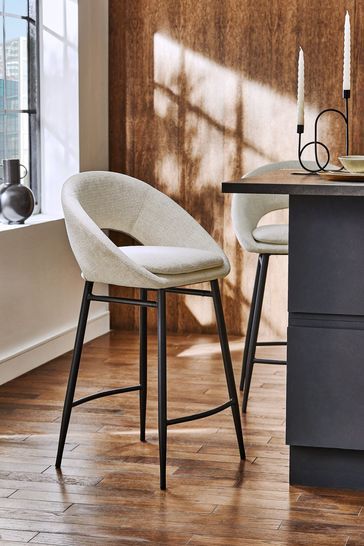 Kitchen Stools Uk, Black Bar Stools Kitchen, Comfy Bar Stools, Bar Stools Uk, Cream Bar Stools, Kitchen Stools With Back, Island Bar Stools, Breakfast Bar Chairs, Open Kitchen And Living Room