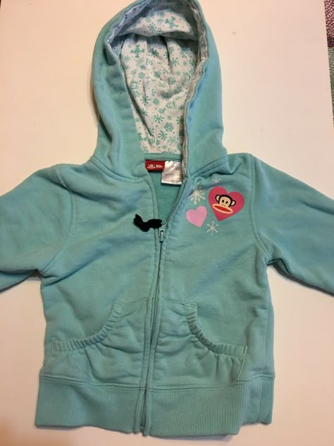 Paul Frank Hooded Sweatshirt Girls Size 4T Light Blue Long Sleeve. Good Condition. Shipped with USPS First Class Package. Length 14”. Sleeves shoulder seam to cuff 14”. Zipper front. 2 front pockets. Paul Frank Monkey Clothes, Cute Y2k Clothes, Paul Frank Clothes, H20 Outfits, Thrift Upcycle Clothes, Scene Fits, Mcbling Fashion, 2000s Clothing, Light Blue Long Sleeve