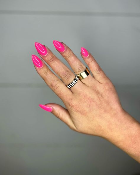 Rocking some neon vibes with my Peppi Gel nails this afternoon! 🌟💅 What’s your favorite 80s neon color? 🩷 Miss Pac-Man Brightening up my Tuesday afternoon with a pop of neon from Peppi Gel! New customers can enjoy 75% off Deluxe Nail Kits, and our loyal fans can bundle 4 or more dip powders and gel polishes for fantastic savings. Add some neon pop to your afternoon with Peppi Gel. Shop now! [Affiliate link] #PeppiGel #AfternoonNeon #MadeInThe80s #NailArt #DeluxeNailKit #NailGoals #NeonVibes Peppi Gel, Pink Gel Polish, Deluxe Nails, Barbie Nails, Nail Kits, 80s Neon, Tuesday Afternoon, Pink Gel, Leaping Bunny