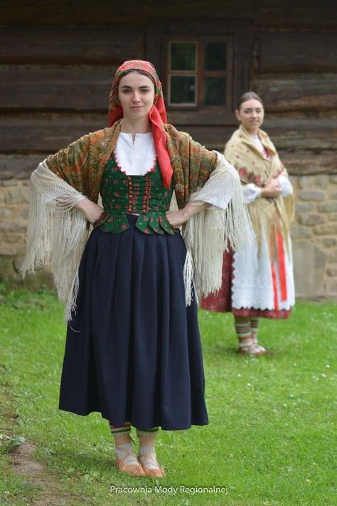 Good quality small Polish Outfits, Traditional Polish Clothing, Cinderella Retelling, Lithuanian Clothing, Polish Costume, Polish Traditional Costume, Folkloric Dress, Peasant Clothing, Polish Folklore