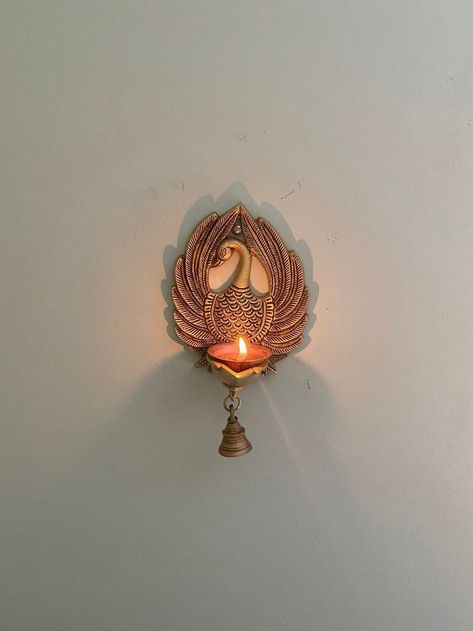 Wall Hanging Lamp, Leaf Art Diy, Indian Houses, Traditional Lamp, Front Wall Design, India Home Decor, House Interior Design Styles, Ganesh Idol, Brass Items