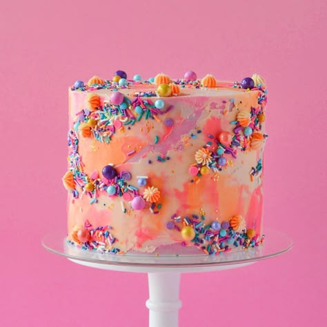 Pasta Cake Design, Pink Sprinkles Cake, Sprinkles Wedding Cake, Rainbow Confetti Cake, Sprinkle Decorated Cake, Rainbow Watercolor Cake, Summer Cake Designs, Fun Birthday Cakes, Colourful Wedding Cake