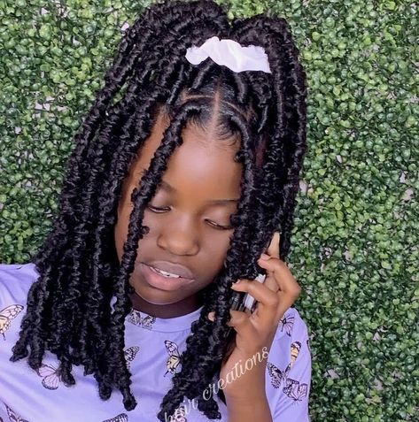 Kids Hairstyles Twists, Christmas Braids For Black Kids, Black Girls Hairstyles For Kids Braids, Kids Butterfly Locs, Kids Faux Locs, Braided Hairstyles For Black Teens, Pretty Braided Hairstyles For Kids, Hairstyles For Nine Year Olds Black, Hairstyles For Ten Year Olds Black