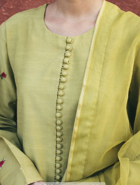 Potli Designs Kurti, Potli Button Sleeves Design, Potli Button Neck Designs Kurti, Potli Button Neck Designs, Kurti Neckline, Potli Button, Panjabi Suit, Cotton Suit Designs, Suit Neck Designs