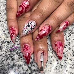 #acryliconly #freehand #sculpted #vbp #vbpacrylic #yvynails #nails #nailpro #modernnailsalon #claws #lanails #la #nailart #nailbling #swarovskinails #swarovski #modernsalon #latina Friday The 13th Nails, Modern Nail Salon, Almond Shaped Nails, Bright Nail Designs, Horror Vintage, Stunning Nails, La Nails, Large Vanity, Shaped Nails