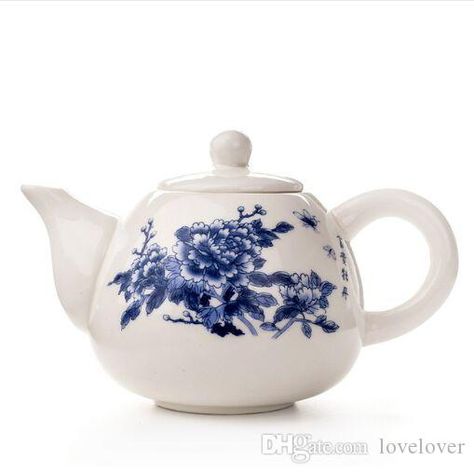 Chinese Pot, Tee Kunst, Gaiwan Tea, Teapots Unique, Bone China Tea Set, Bamboo Tea, Yixing Teapot, Cerámica Ideas, Kung Fu Tea