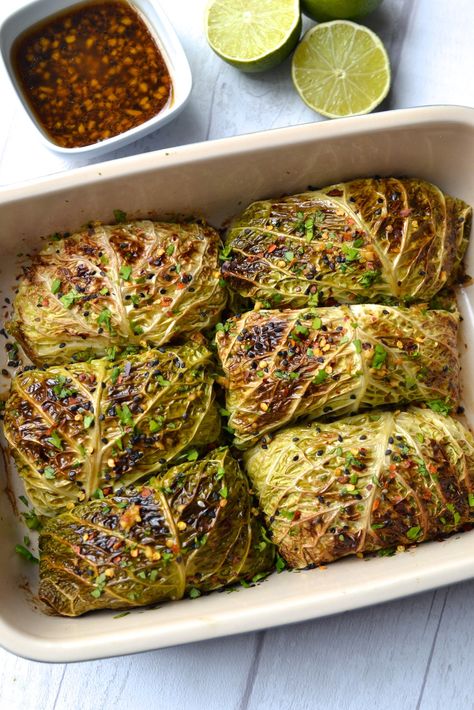 Asian Cabbage Rolls, Asian Cabbage, Cabbage Wraps, Veggie Ideas, Recipes Asian, Cabbage Rolls Recipe, Asian Sauce, Aip Diet, Healthy Grains