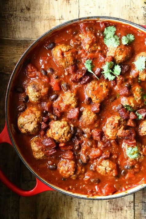 Chorizo Meatballs, Thai Coconut Curry Chicken, Roasted Pepper Sauce, Bread Toppings, Breakfast Soup, Meatball Sauce, Paprika Pork, Coconut Curry Chicken, Spicy Tomato Sauce