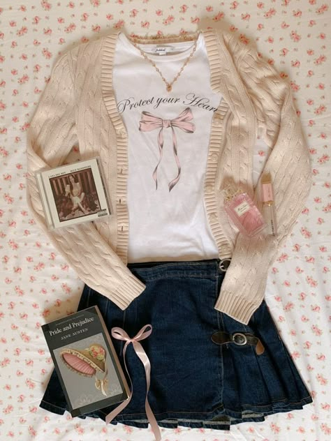 Pretty Outfits Fall, Ditto New Jeans, Ariana Grande Pink Aesthetic, Iphone Wallpaper Widget, Cheengu Blue, Coquette Fits, Ariana Grande Pink, Icon Layout, Coquette White