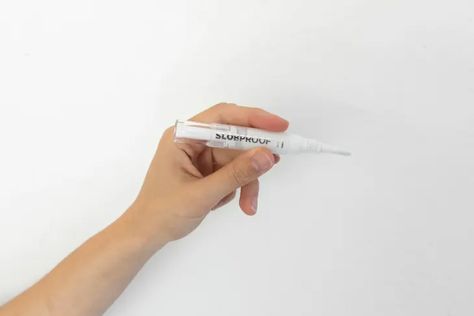 Paint Touch-Up Pens Hack Test - Honest Review | Apartment Therapy White Wall Paint, Pen Diy, White Pen, Nails And Screws, Prop Styling, Touch Up Paint, Paint Roller, Paint Supplies, Painting Tips