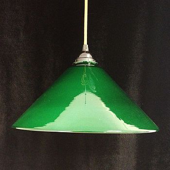 Vintage Green Enamel Pendant Light Green Pendant Lights, Enamel Pendant Light, Green Pendant Light, Copper Fixture, Metallic Balloons, Green Pendant, Vintage Pendant Lighting, Vintage Pendant Lamp, Green Pendants