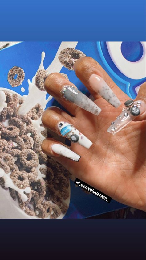 Oreo Cereal Encapsulated In My Nails! 3D Oreo’s made by me! They Also Glow In The Dark! 😍🔥 ￼ MarvelousNailz 💅🏽 Cereal Nails, Oreo Cereal, Nails 3d, My Nails, Made By Me, In The Dark, Oreo, Glow In The Dark, The Darkest