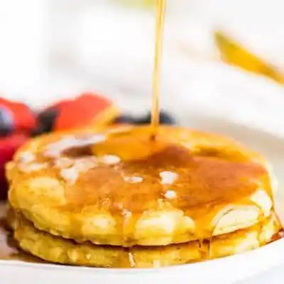 You searched for recipes for one or two people - Baking Mischief Small Batch Pancakes, Pancake Recipe For One, Baking Mischief, Homemade Pancake Syrup, Cream Cheese Bars Recipe, Pancake Syrup Recipe, Homemade Maple Syrup, Homemade Mocha, Pancakes For One