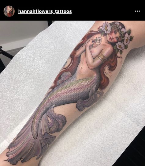 Hannah Flowers, Tattoos Mermaid, Traditional Mermaid Tattoos, Mermaid Sleeve Tattoos, Siren Tattoo, Mermaid Tattoo Designs, Mermaid Tattoo, Mermaid Tattoos, Skin Art