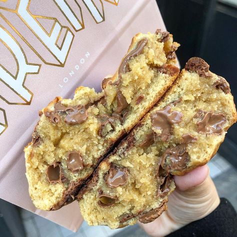 @kikiinthekitch shared a photo on Instagram: “I think I may have found the @levainbakery equivalent at @creme.london ! This chocolate chip cookie was about the size of my fist, chewy,…” • Oct 16, 2020 at 9:00am UTC Creme London Cookies, Creme Cookies London, Creme London, London Cookies, London Desserts, Birthday Trip, Interesting Food, Chocolate Chip Cookie, Tea Shop