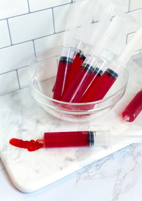 Shot syringes have a large capacity of 2 oz and can be used as a wonderful party supply, creating a fun atmosphere for your Halloween party. 3 ounces flavored gelatin mix 1 cup water boiling ½ cup water cold ½ cup vodka 🍒🍈 Lime vodka + Cherry gelatin = Cherry Limeade 🍑🍑 Vanilla vodka + Peach gelatin = Peach Cobbler 🍋🥧 Whipped vodka + Lemon gelatin = Lemon Meringue Pie Jello Shot Syringes Recipe, Syringe Jello Shots, Jello Shot Syringes, Janelle Rohner, Easy Jello Shots, Pumpkin Protein Shake, Making Jello Shots, Best Jello Shots, Jello Shots Vodka