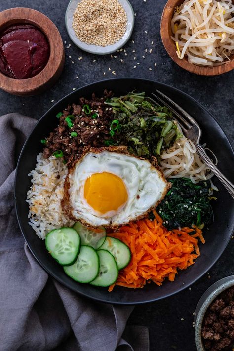 Bibimbap - Korean Beef Rice Bowl with Tanimura & Antle Artisan® Lettuce - Olivia's Cuisine Korean Beef Rice Bowl, Bibimbap Recipe, Recipe Korean, Beef Rice, Korean Rice, Perfect Rice, Bulgogi Beef, Korean Beef, Rice Dish