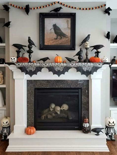 My Raven And Crow Mantel This Year Bigger House, Halloween Table Settings, Halloween Mantle Decor, Halloween Fireplace, Table Halloween, Halloween Decor Diy, Halloween Mantle, Halloween Party Dinner, Halloween Mantel