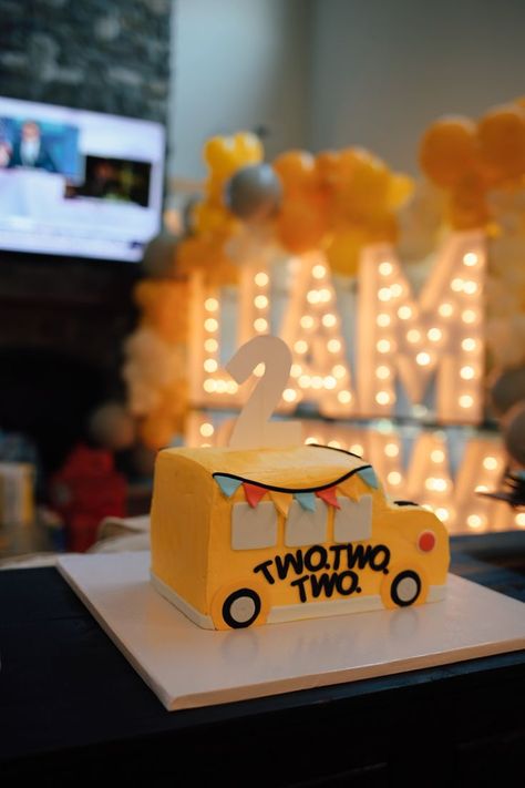 Bus Party Ideas Birthdays, The Wheels On The Bus Birthday Party, Wheels On The Bus Party Ideas, Bus Second Birthday, 2nd Birthday Party Activities, Bus 2nd Birthday Party, Bus Theme Party, Cocomelon Wheels On The Bus Party, School Bus Themed Birthday Party