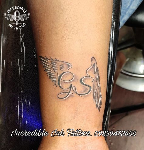 #gs #letter #tattoo S Letter Tattoo, Iphone Wallpaper Eyes, Sg Tattoo, Gs Logo, G Names, Letter Tattoo, Wing Tattoo, Incredible Tattoos, S Letter