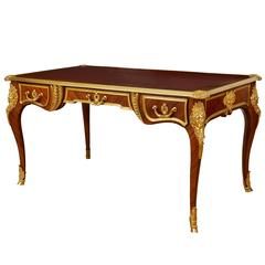 Regence Style Ormolu-Mounted Kingwood Bureau Plat Desk For, Walnut Writing Desk, Vintage Desks, French Desk, Rococo Furniture, Classic Desk, Beautiful Desk, Dream Furniture, Bohemian House