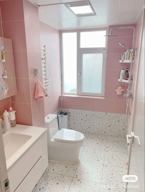 Pink Pastel Bathroom, Bathroom Ideas For Women, Pink Toilet Room, Pastel Bathroom Aesthetic, Baby Pink Bathroom, Aesthetic Washroom, Wc Aesthetic, All Tile Bathroom, White And Pink Bathroom