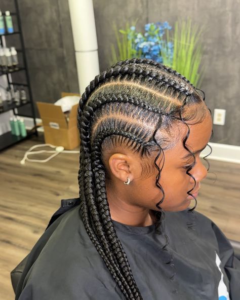 6 straight back feedin braids www.thebraidessentials.com #jaxbraider #jaxbraids #feedinbraids #jaxhair #jaxhairstylist #floridabraider #jacksonvillebraider #jacksonvillebraids #jacksonvillehairstylist Feedin Braids, Straight Back, Flo Rida, Hair Stylist, Braids, Bra, Plaits