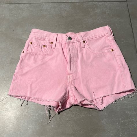 So Cute! Pink Denim Jean Shorts Trendy Pink Short Length Jean Shorts, Trendy Pink Jean Shorts, Pink Jeans Shorts With Pockets, Cute Pink Denim Shorts, Casual Pink Mid-rise Jean Shorts, Pink Jean Shorts, Cute Pink Outfits, Denim Jean Shorts, Pink Denim