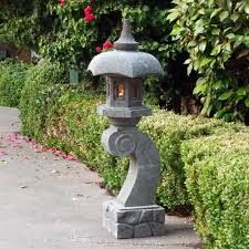 asian pagoda Japanese Garden Lanterns, Walt Longmire, Japanese Stone Lanterns, Garden Lantern, Japanese Lantern, Stone Lantern, Japanese Garden Design, Asian Garden, Meteor Garden 2018