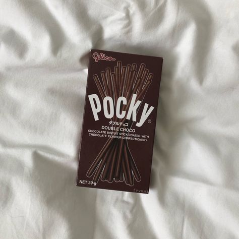 Chocolate Flavor Aesthetic, Pocky Aesthetic, Highlight Ig, Choco Chocolate, Music On Spotify, Cute Snacks, All Korean Drama, Cashew Nut, Brown Aesthetic