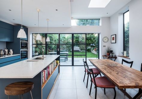 Slot House, London W12 | Au Architects | Archinect Kitchen Diner Extension, Open Plan Kitchen Dining, Open Plan Kitchen Living Room, House Extension Design, Extension Ideas, Kitchen Dining Living, Patio Interior, Kitchen Extension, Kitchen Diner